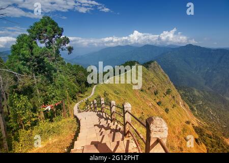 Tarey Bhir point is a favourite tourist spot.The word 'Bhir' means cliff in the local Nepal language,about 10,000 feet long path, a breathtaking viewp Stock Photo