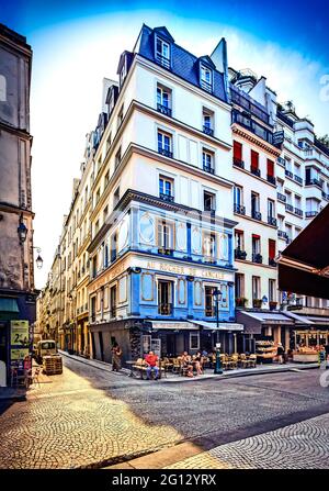 FRANCE. PARIS (75).1ST DISTRICT. 'AU ROCHER DE CANCALE' CAFE-RESTAURANT IN MONTORGUEIL STREET Stock Photo