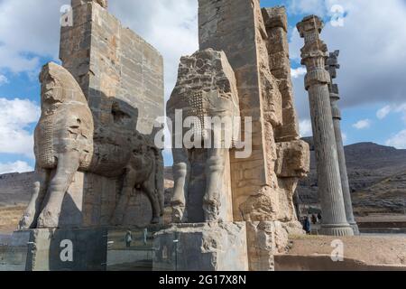 Ruins of the Gate of All Nations (Gate of Xerxes), Persepolis, Fars Province, Iran Stock Photo