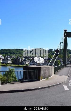Mosel bridge Wehlen, Mosel valley Stock Photo