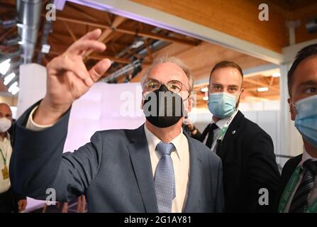 Magdeburg, Germany. 06th June, 2021. Reiner Haseloff (CDU), Minister President of Saxony-Anhalt, gestures in the exhibition hall. Credit: Robert Michael/dpa/Alamy Live News Stock Photo