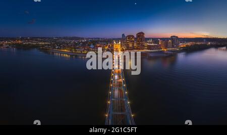 Roebling Suspension Bridge Connecting Cincinnati, Ohio to Covington in Northern Kentucky Stock Photo