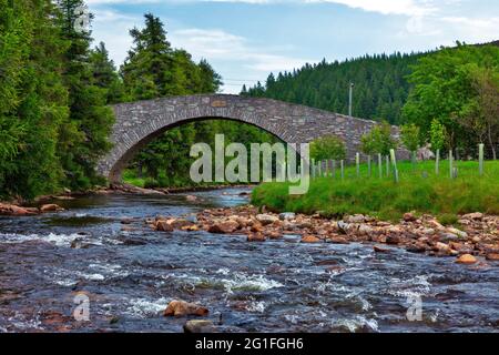 Old stone bridge, Gairnshiel Bridge, Crathie, Aberdeenshire, Scotland, Great Britain, United Kingdom Stock Photo