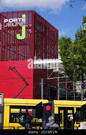 France, Haut Rhin, Mulhouse, Boulevard de l'Europe, Porte Jeune, shopping center, tramway Stock Photo