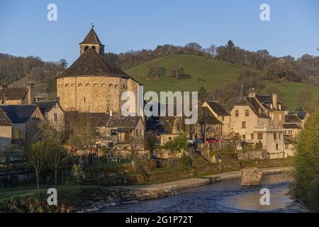 France, Aveyron, Sainte Eulalie d'Olt, labelled Les Plus Beaux Villages de France (The Most Beautiful Villages of France), stop on El Camion de Santiago, the Lot river, Lot valley Stock Photo