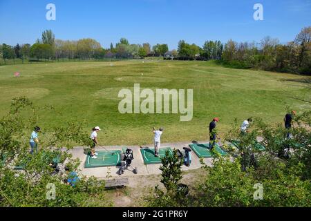 France, Val de Marne, Champigny sur Marne, parc du Tremblay golf practice Stock Photo