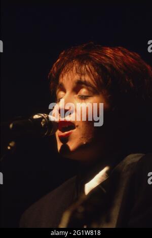 Sängerin Katharina Franck von der Band 'Rainbirds' bei einem Konzert in Hamburg, Deutschland 1989. Stock Photo