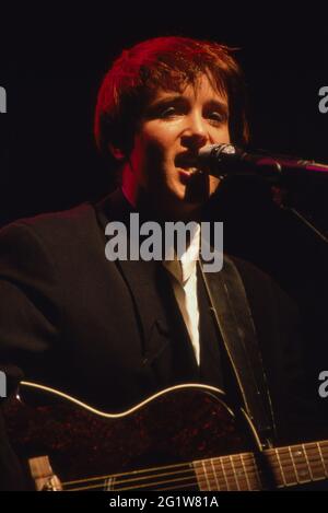 Sängerin Katharina Franck von der Band 'Rainbirds' bei einem Konzert in Hamburg, Deutschland 1989. Stock Photo