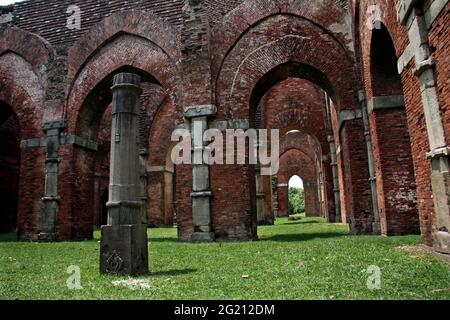 The remaining of Darasbari Mosque, the largest mosque in Bangladesh now in ruins. Located in Shibganj in Chapai Nawabganj, the mosque was built in 1479 AD by Shamsuddin Abul Muzaffar Yusuf Shah Shibganj. Bangladesh. May 30, 2009. (Source: www. Banglapedia.com) Stock Photo