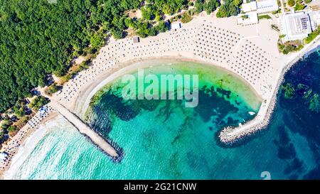 Perla Beach, Primorsko. Amazing turquoise water beach in Bulgaria, Black Sea coastline. Stock Photo