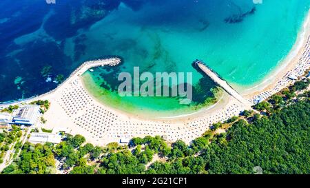 Perla Beach, Primorsko. Amazing turquoise water beach in Bulgaria, Black Sea coastline. Stock Photo