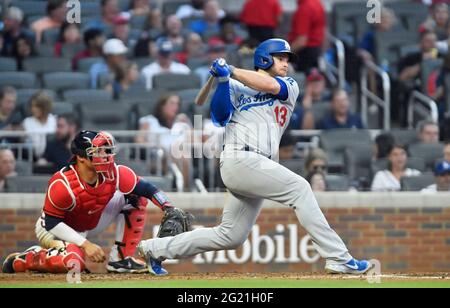 Atlanta, GA, USA. 04th June, 2021. Los Angeles Dodgers infielder Max Muncy at bat during the fourth inning of a MLB game against the Atlanta Braves at Truist Park in Atlanta, GA. Austin McAfee/CSM/Alamy Live News Stock Photo