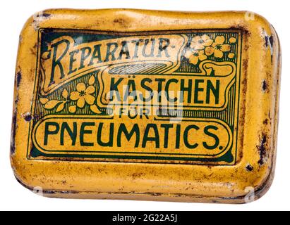 household, small repair box for Pneumatics, Germany, circa 1903, ADDITIONAL-RIGHTS-CLEARANCE-INFO-NOT-AVAILABLE Stock Photo