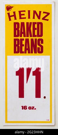 1970s Shop Advertising Price Display Label - Heinz Baked Beans Stock Photo