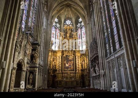 Rouen (Normandy, northern France): Rouen Cathedral (“Cathedrale primatiale Notre Dame de l'Assomption de Rouen”). The Virgin’s Chapel. The building is Stock Photo