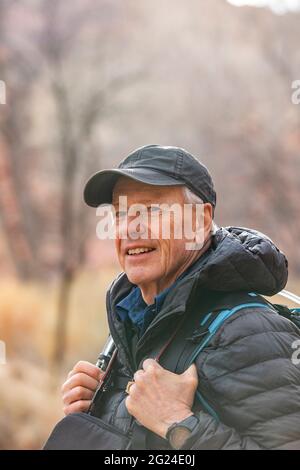 USA, Utah, Escalante, Senior man hiking in Grand Staircase-Escalante National Monument Stock Photo