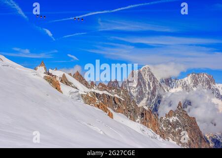 Panoramic Mont Blanc cable car crossing the Glacier du Geant, France. Stock Photo