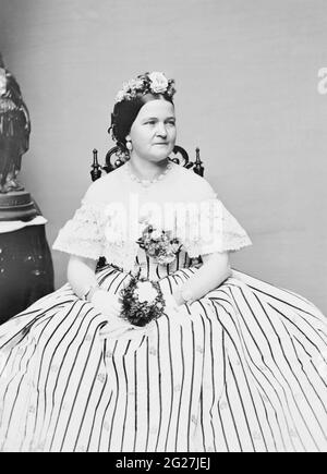 Portrait of First Lady Mary Todd Lincoln in a hoop skirt, circa 1861. Stock Photo