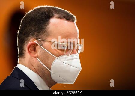 Berlin, Germany. 09th June, 2021. Jens Spahn (CDU), Federal Minister of Health, arrives for the weekly cabinet meeting of the federal government at the Chancellery. Credit: Markus Schreiber/AP POOL/dpa/Alamy Live News Stock Photo
