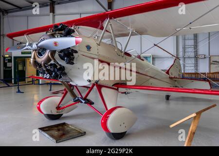 Curtiss-Wright Travel Air 4000 ‘NC 8115’ airborne at the Race Day ...