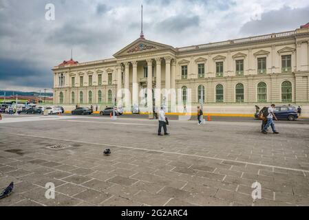 San Salvador, El Salvador. 09th June, 2021. Peope walk by El Salvador's