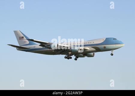 USAF VC-25A 82-8000, callsign Air Force One landing at RAF Mildenhall in Suffolk with President Joe Biden onboard for the g7 in the UK. Stock Photo