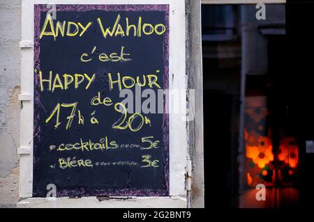 FRANCE, PARIS (75) 3 RD ARRONDISSEMENT, ANDY WAHLOO BAR Stock Photo