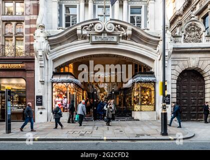 Burlington Arcade, Piccadilly, London. The grand façade to the  exclusive shopping arcade of luxury goods, art and antiques near Bond Street. Stock Photo