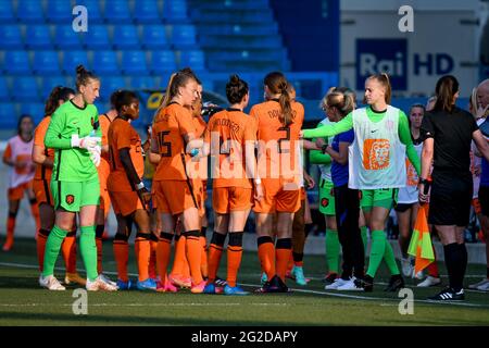 Paolo Mazza stadium, Ferrara, Italy. 10th June, 2021. Water break for Netherlands during Friendly match 2021 - Italy Women vs Netherlands, friendly football match - Photo Ettore Griffoni/LM Credit: Live Media Publishing Group/Alamy Live News Stock Photo