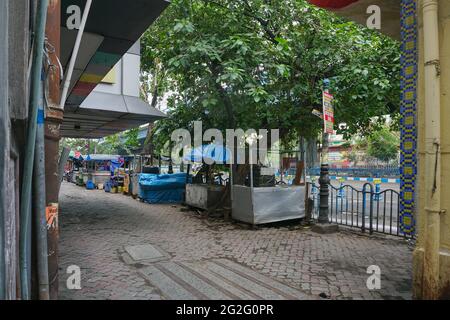 Kolkata, West Bengal, India - 22nd May 2020 : Empty retail shops are under lockdown to stop spread of covid 19, corona virus in the state. West Bengal Stock Photo