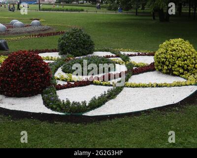 Flower Festival With Its Installations Is Set For Russian National Day On 12 June 21 St Petersburg Russia Stock Photo Alamy