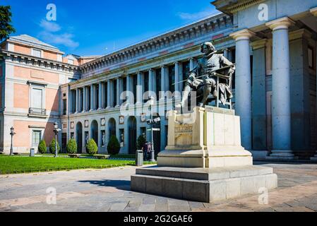 Velázquez or the Statue of Velázquez is an instance of public art in Madrid, Spain. Located in front of the main gate of the Prado Museum, it is dedic Stock Photo