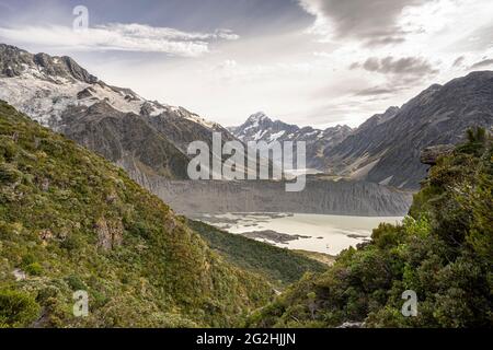 Mueller Hut Route in Mount Cook National Park, South Island, New Zealand Stock Photo