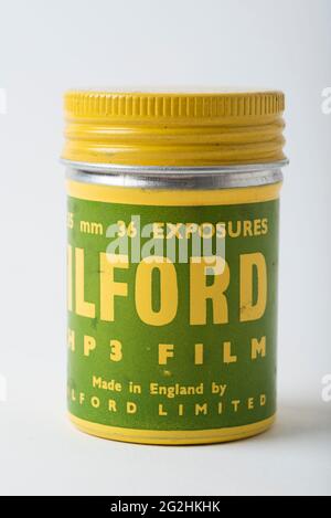 Films Argentiques ILFORD FP.20 – Format 13x18cm – Boîte Scellée Et Très Rare !