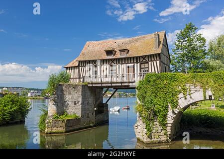Le Vieux Moulin de Vernon, old customs house and landmark on the banks of the Seine, Vernon, France, Normandy, Eure department Stock Photo