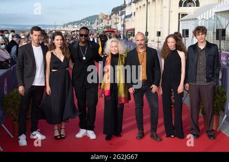 Victor Belmondo, Marilou Aussilloux Dadju, Brigitte Fossey, Jeremy