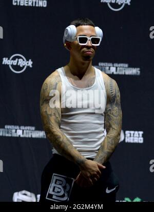 Hollywood, USA. 11th June, 2021. HOLLYWOOD, FLORIDA - JUNE 11: YouTube personality Landon McBroom onstage during the LiveXLive's Social Gloves: Battle Of The Platforms Pre-Fight Weigh-In at Hard Rock Live! in the Seminole Hard Rock Hotel & Casino on June 11, 2021 in Hollywood, Florida. (Photo by JL/Sipa USA) Credit: Sipa USA/Alamy Live News Stock Photo