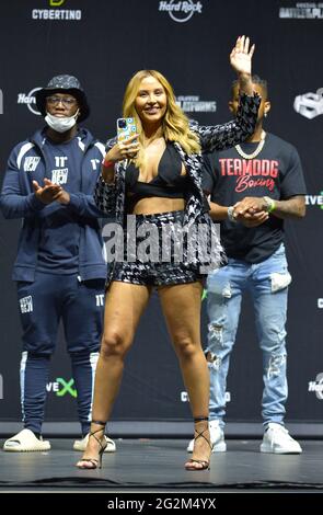 Hollywood, USA. 11th June, 2021. HOLLYWOOD, FLORIDA - JUNE 11: Catherine Mcbroom on stage during the LiveXLive's Social Gloves: Battle Of The Platforms Pre-Fight Weigh-In at Hard Rock Live! in the Seminole Hard Rock Hotel & Casino on June 11, 2021 in Hollywood, Florida. (Photo by JL/Sipa USA) Credit: Sipa USA/Alamy Live News Stock Photo