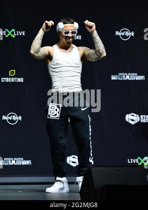Hollywood, USA. 11th June, 2021. HOLLYWOOD, FLORIDA - JUNE 11: YouTube personality Landon McBroom onstage during the LiveXLive's Social Gloves: Battle Of The Platforms Pre-Fight Weigh-In at Hard Rock Live! in the Seminole Hard Rock Hotel & Casino on June 11, 2021 in Hollywood, Florida. (Photo by JL/Sipa USA) Credit: Sipa USA/Alamy Live News Stock Photo