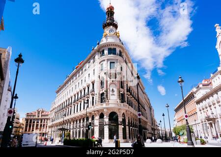 The Four Seasons Hotel Madrid, new luxury hotel in Madrid. Located in Madrid's city center and steps away from the Puerta del Sol, the building was or Stock Photo