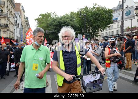 Paris, near 10,000 people marched from Place de Clichy to place of Republique, against the extreme right and its ideas Stock Photo