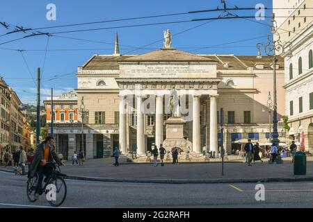 Façade of the Carlo Felice Theatre in the city center with the equestrian statue of Giuseppe Garibaldi, Genoa, Liguria, Italy Stock Photo