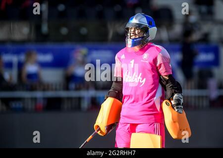 AMSTELVEEN, NETHERLANDS - JUNE 12: Maddie Hinch of England during the Euro Hockey Championships match between England and Scotland at Wagener Stadion on June 12, 2021 in Amstelveen, Netherlands (Photo by Gerrit van Keulen/Orange Pictures) Stock Photo