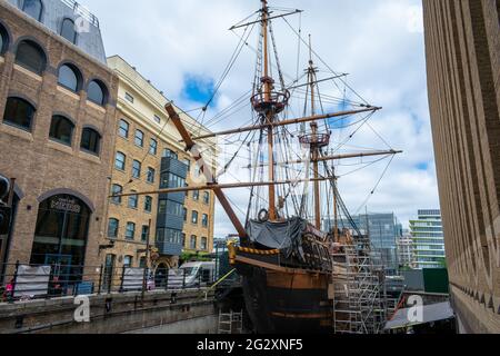 London. UK- 06.10.2021. The replica of the galleon Golden Hind , a popular museum and tourist attraction. Stock Photo