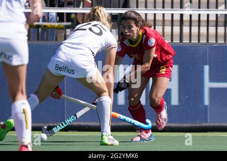 AMSTELVEEN, NETHERLANDS - JUNE 13: Pauline Leclef of Belgium, Laura Barrios of Spain during the Euro Hockey Championships Women match between Belgium and Spain at Wagener Stadion on June 13, 2021 in Amstelveen, Netherlands (Photo by Jeroen Meuwsen/Orange Pictures) Stock Photo