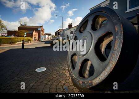 Leyland Lancashire wheel sculpture on Chapel Brow Stock Photo