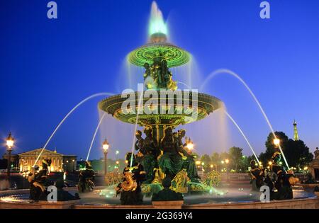 FRANCE PARIS (75) 7TH ARR, FOUNTAIN SQUARE OF THE CONCORDE AND NATIONAL ASSEMBLY Stock Photo