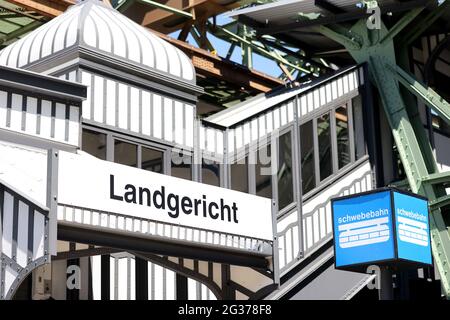 Wuppertal, Germany. 14th June, 2021. The suspended railway station Landgericht in front of the Justice Center. In the case of the five children killed in Solingen, North Rhine-Westphalia, the murder trial against their mother has begun at the Wuppertal Regional Court. Credit: Oliver Berg/dpa/Alamy Live News Stock Photo