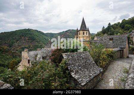 Sainte Foy Abbey, UNESCO World Heritage Site, Conques, Aveyron Department, Occitania, France Stock Photo