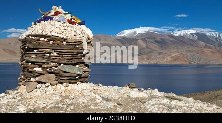 Tso Moriri lake in Rupshu valley, Chamser and Lungser Kangri - Ladakh - Jammu and Kashmir - India Stock Photo